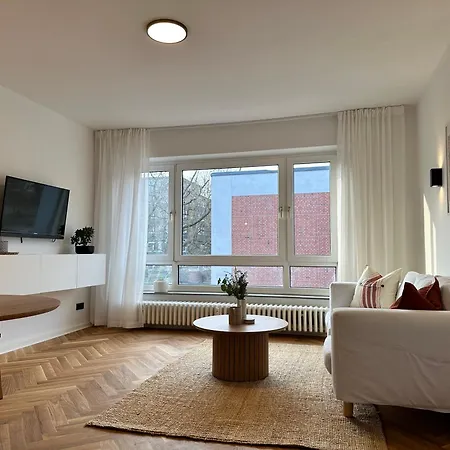 Exklusives - Balkon - 24h Check-in Apartment Kiel